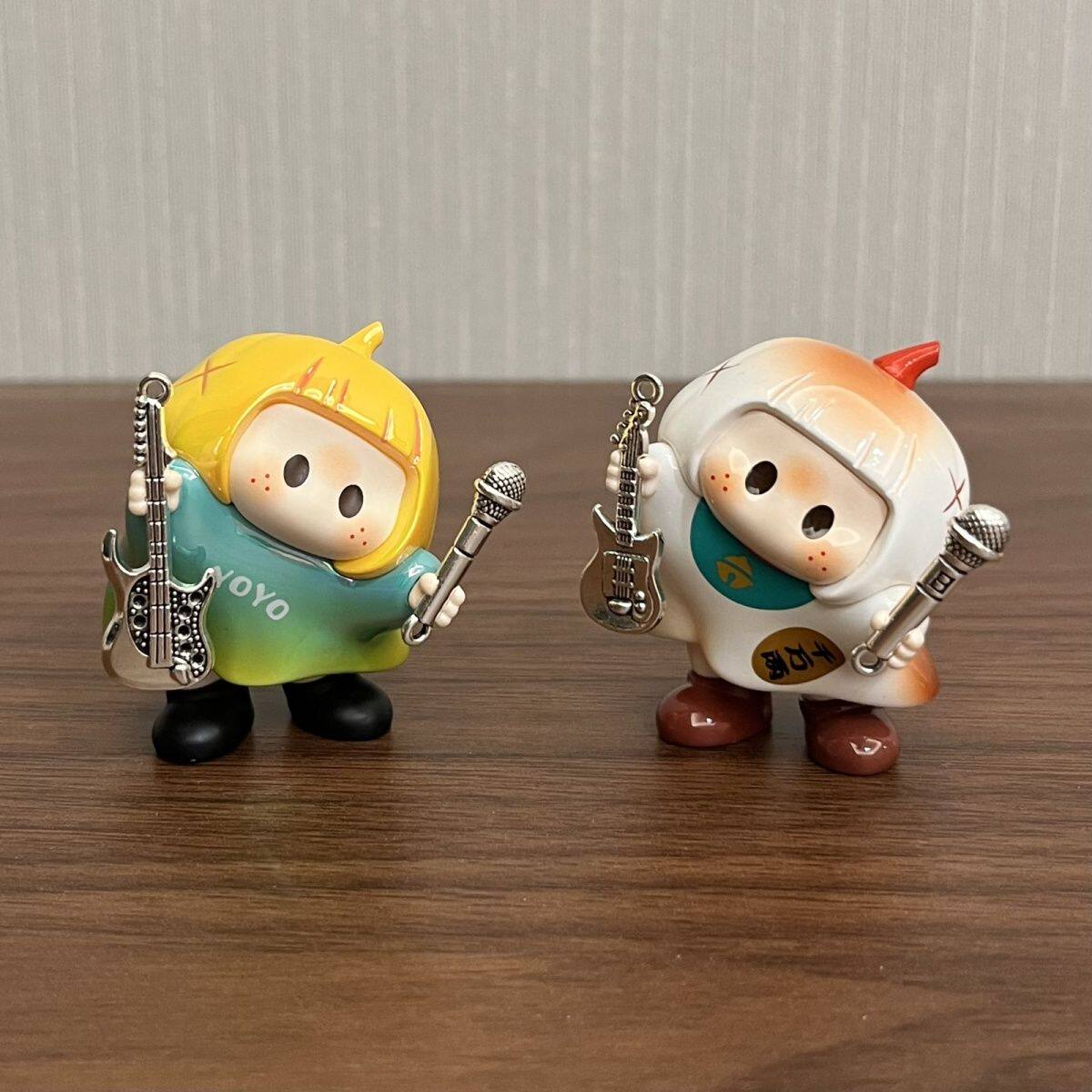 名创yoyo酱手持配件迷你吉他音乐微缩场景娃娃配件仿真右右酱道具