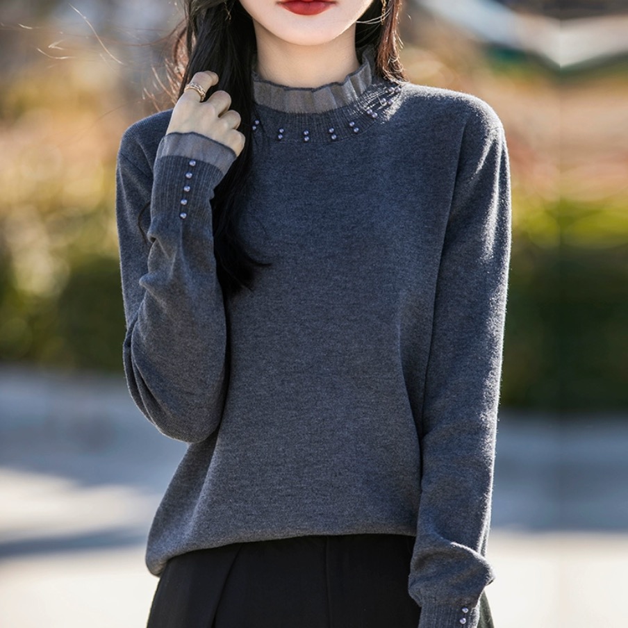 设计感蕾丝钉珠半高领毛衣女