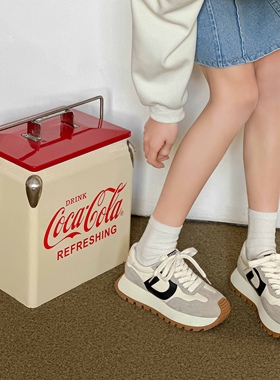 芭迪曼2024早春款运动鞋防滑平底休闲德训鞋女鞋96426