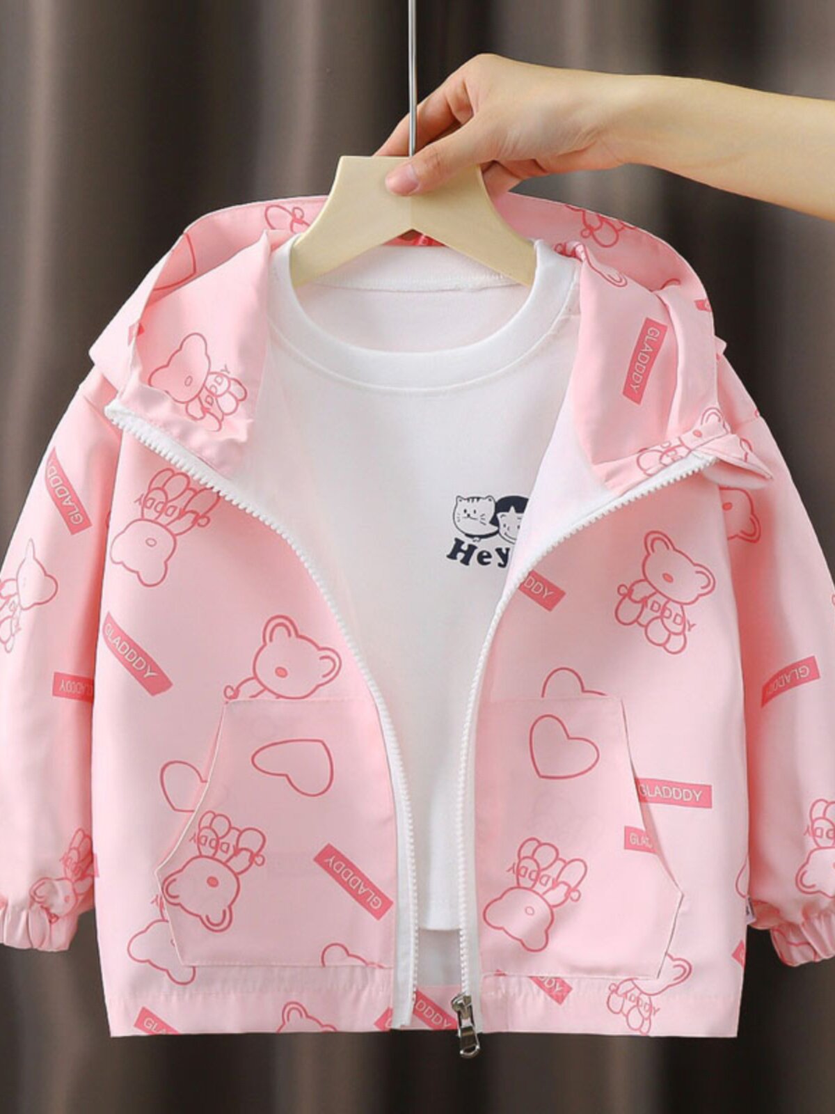 소년 재킷 가을 의류 2024 새로운 스타일 어린이 봄 가을 스타일 어린 소녀 스포츠 후드 탑 유행