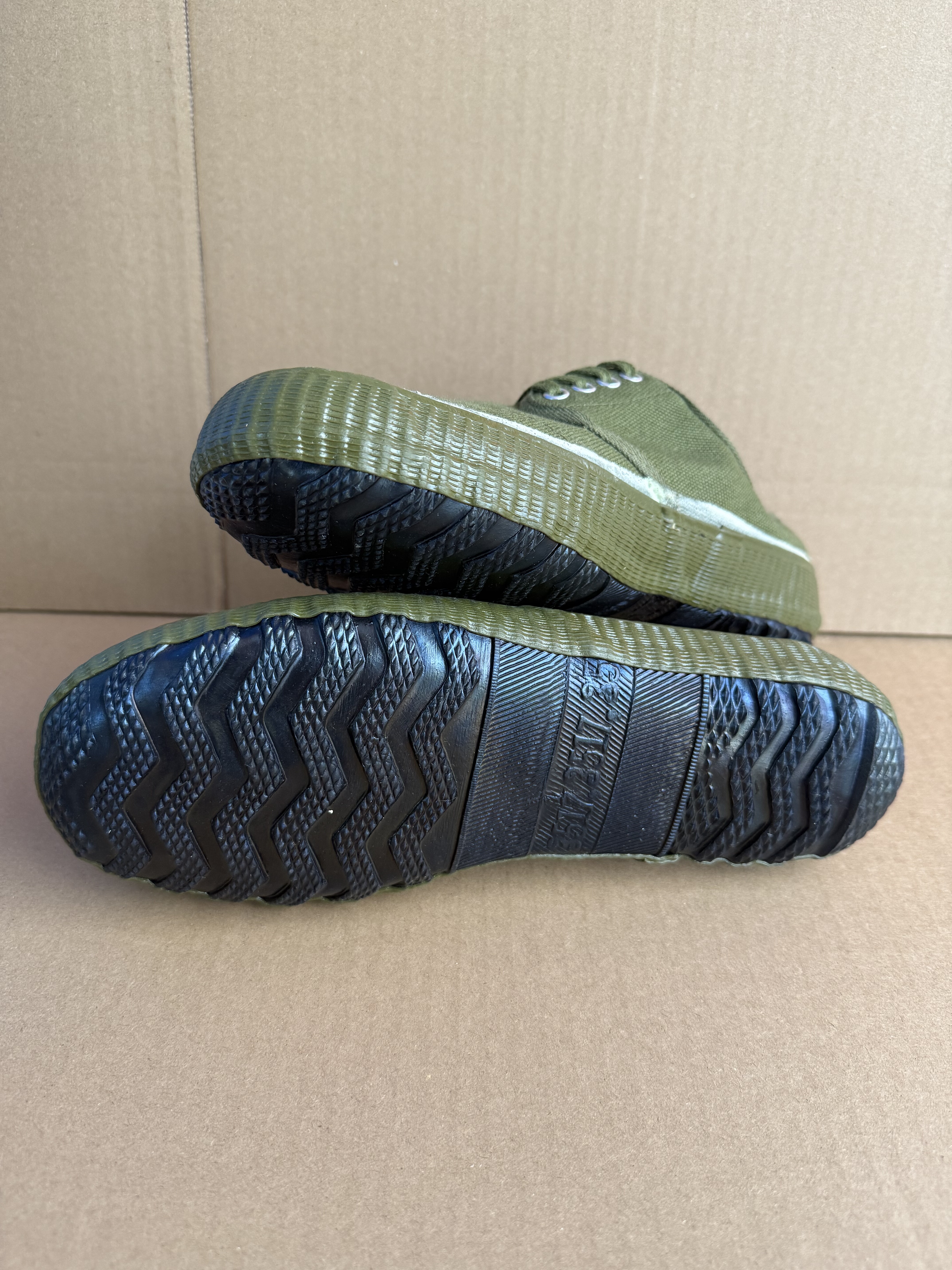 3517解放鞋正品男女胶鞋低帮帆布鞋民工建筑劳保鞋防滑耐磨农田鞋,户外/登山/野营/旅行用品,解放鞋/回力鞋/帆布鞋,淘宝优惠券,粉丝福利购,淘宝优惠卷