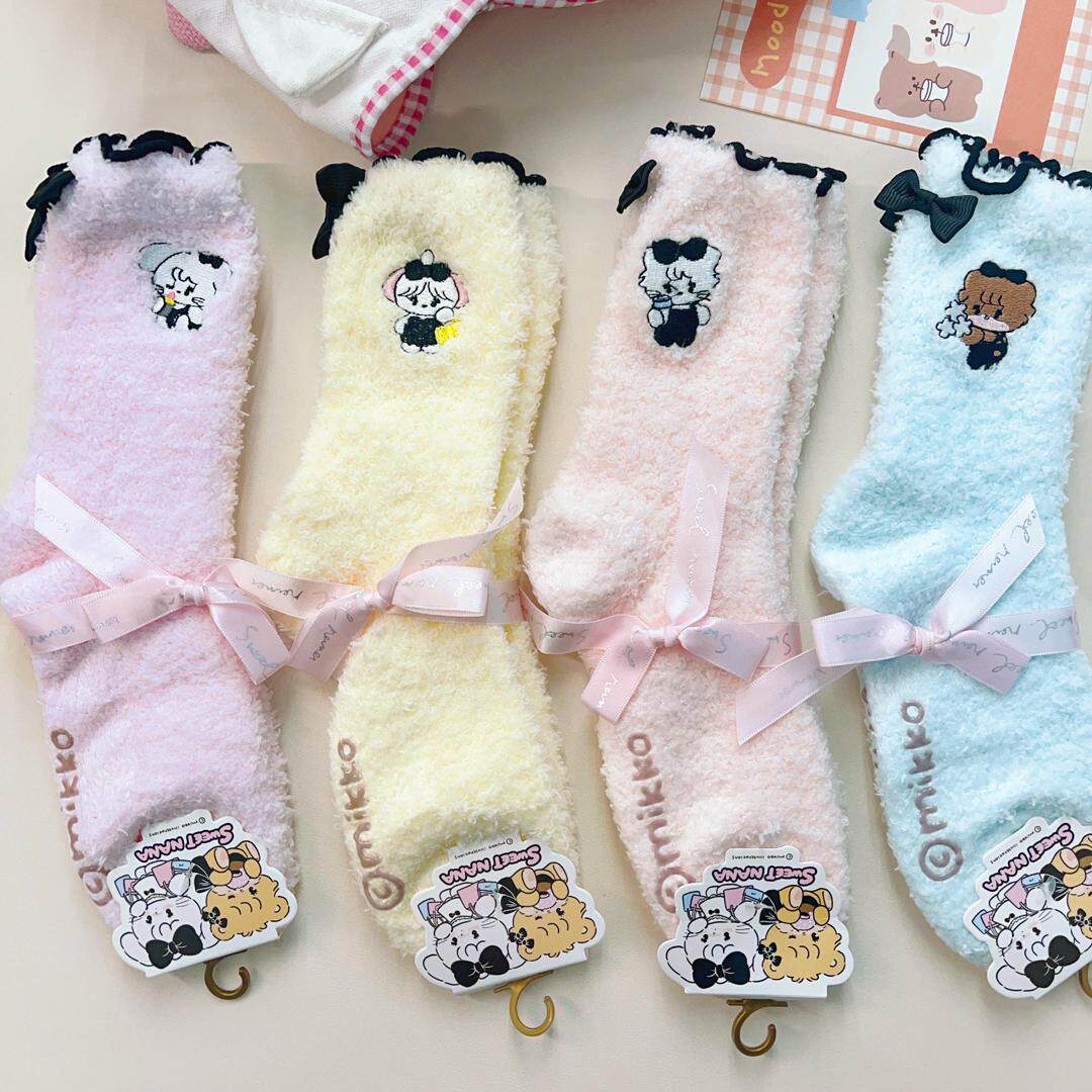 可爱mikko珊瑚绒加厚保暖中筒袜