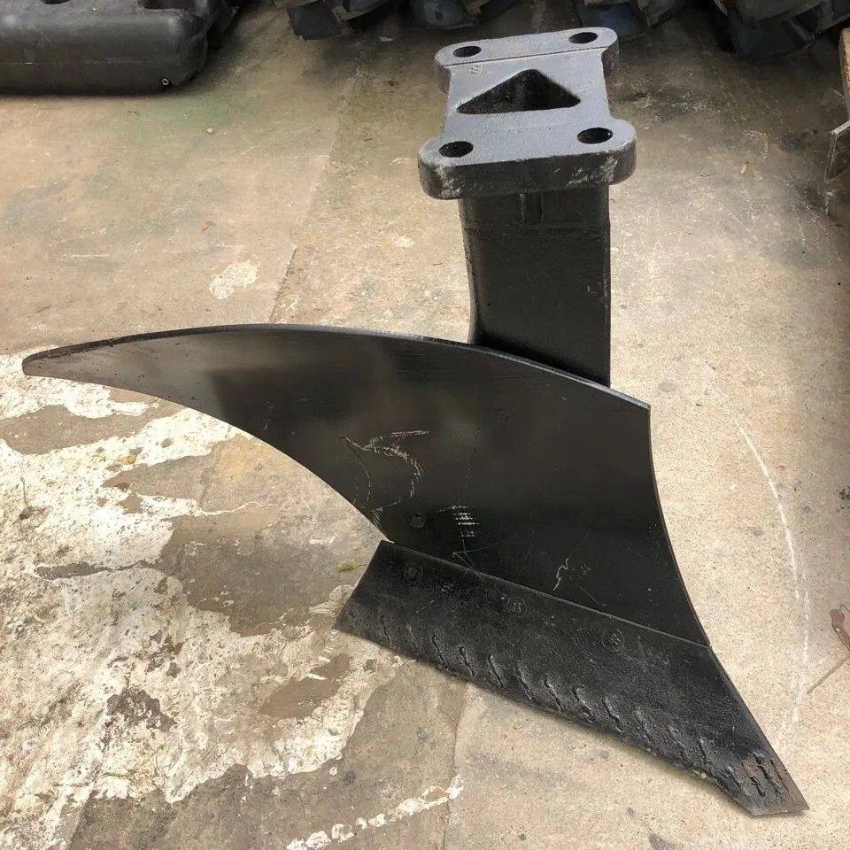 德州/淮安430/435犁柱总成一体式犁柱总成铸钢加厚犁柱总成