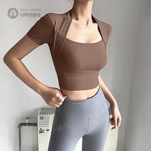 假带胸垫两件含运动短袖上衣女速干紧身健身服短款瑜伽服透气速干