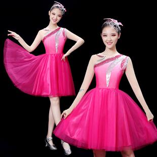 广场舞演出服女2024年新款青春时尚舞蹈服装舞连衣裙套装成人