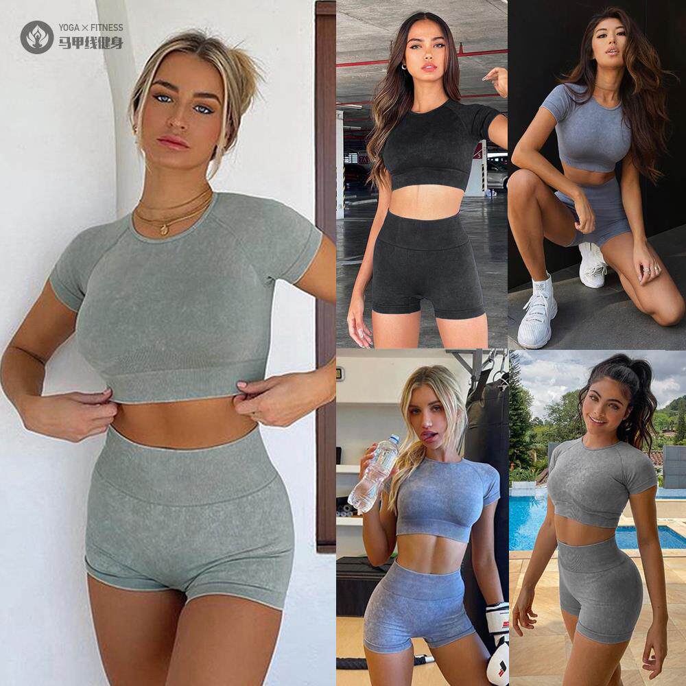 短袖短裤瑜伽服套装女无缝训练有氧健身衣运动可外穿 Gym clothes