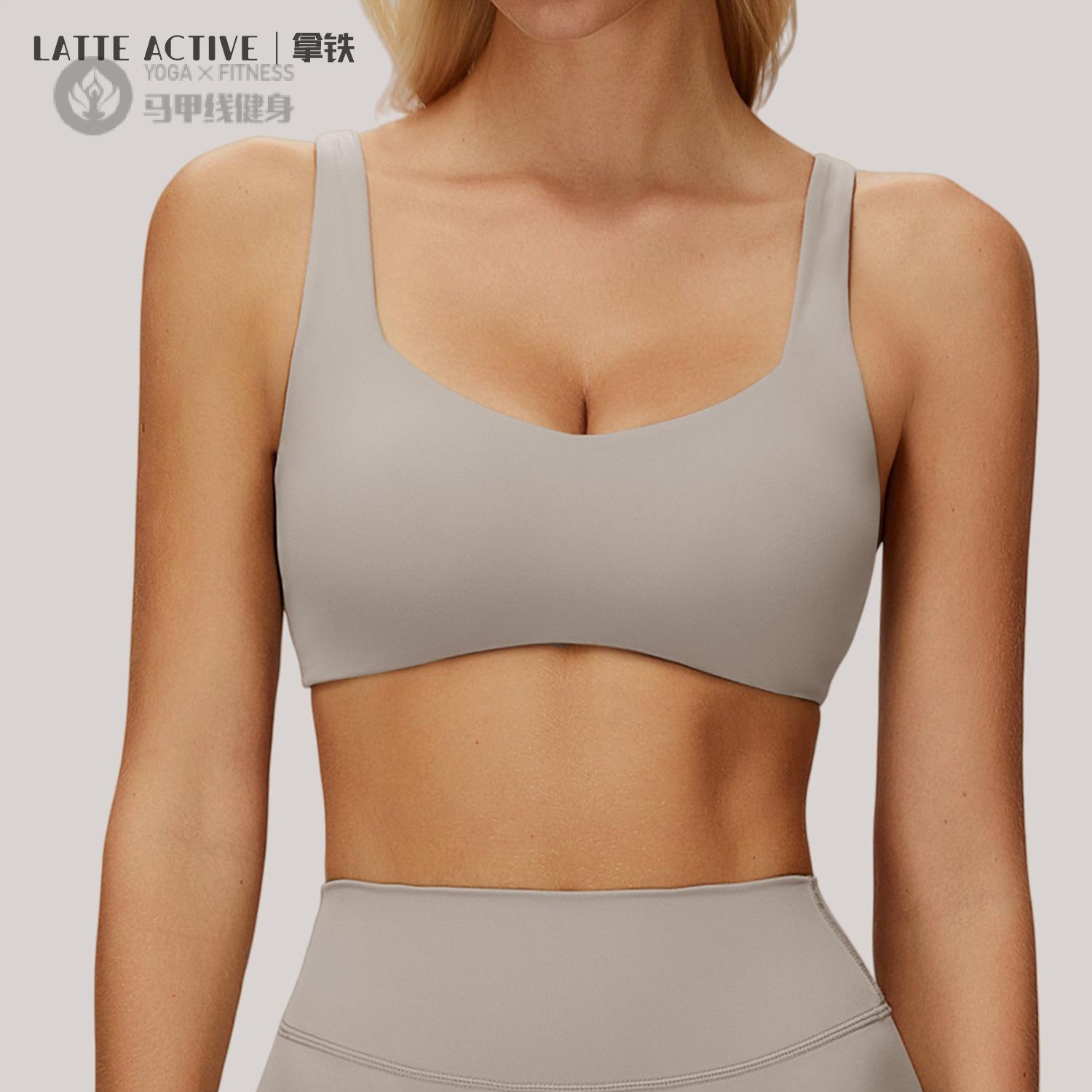 瑜伽服女带胸垫运动内衣防震跑步