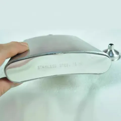 便携式随身户外男士不锈钢酒壶盎司230g500ml带小漏斗18