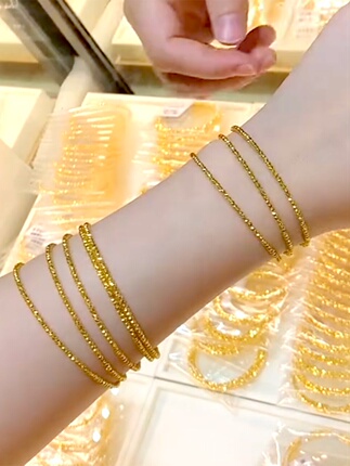 Exquisite and High-End Three-Circle Open Bracelet with Beads for Women, Niche Design, Makes the Skin Look Fairer, Super Fairy-Like Bead Bracelet ins