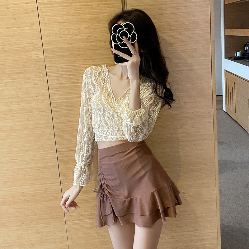 泳衣女三件套分体式保守遮肚显瘦学生2025年新款长袖韩国ins温泉