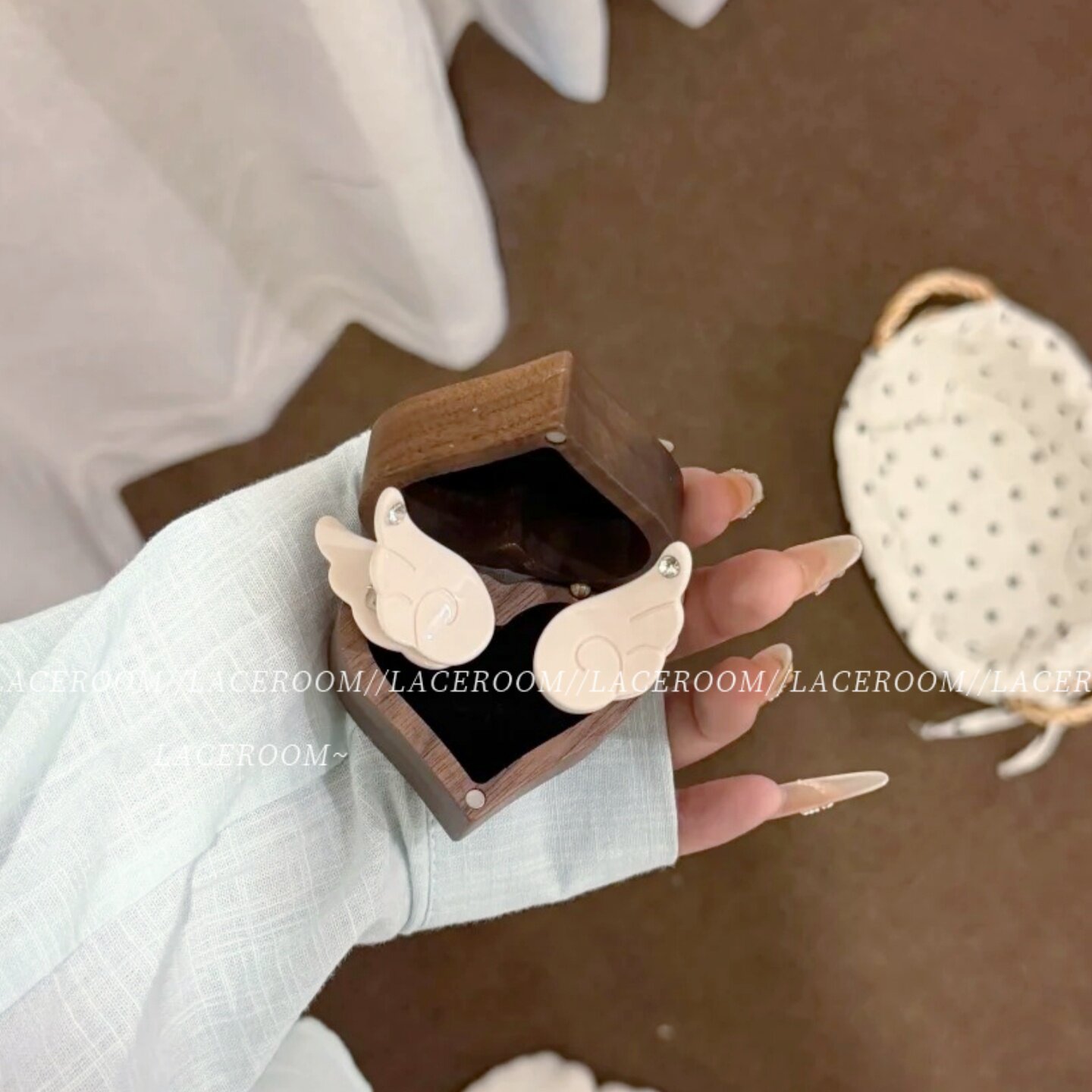天使翅膀醋酸小抓夹镶钻迷你发夹少女侧边刘海甜美碎发夹公主头饰图片