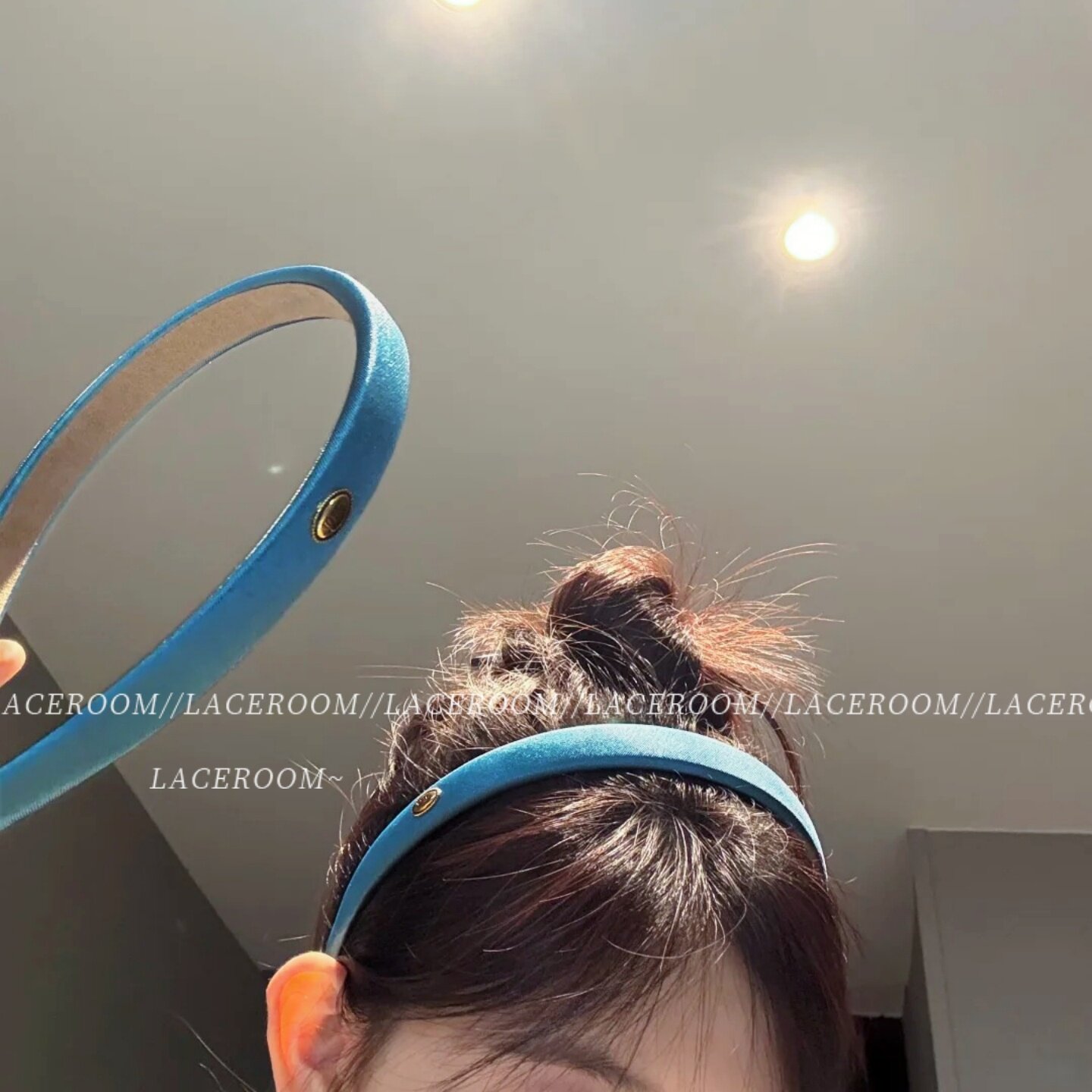 孔雀蓝缎面细边发箍女2026新款高颅顶压发头箍百搭气质春夏头饰品图片