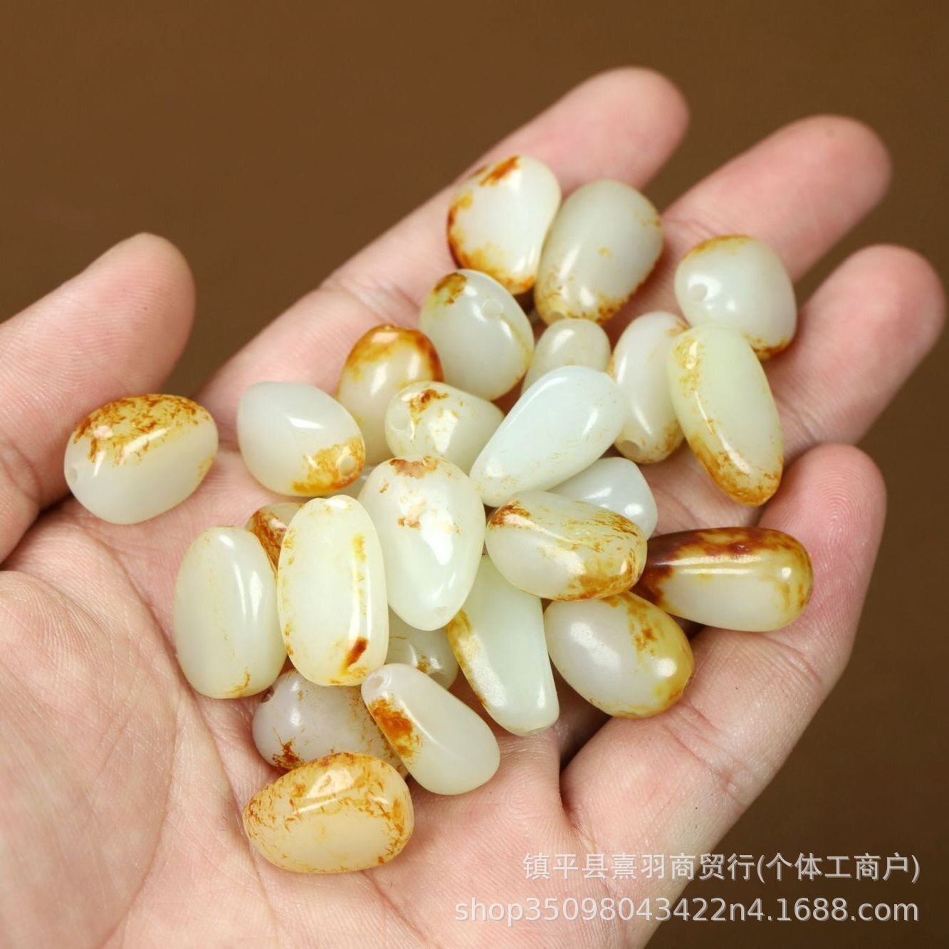 新疆和田玉籽料原石独籽小籽diy手链项链真皮黄沁红沁新疆 羊脂白