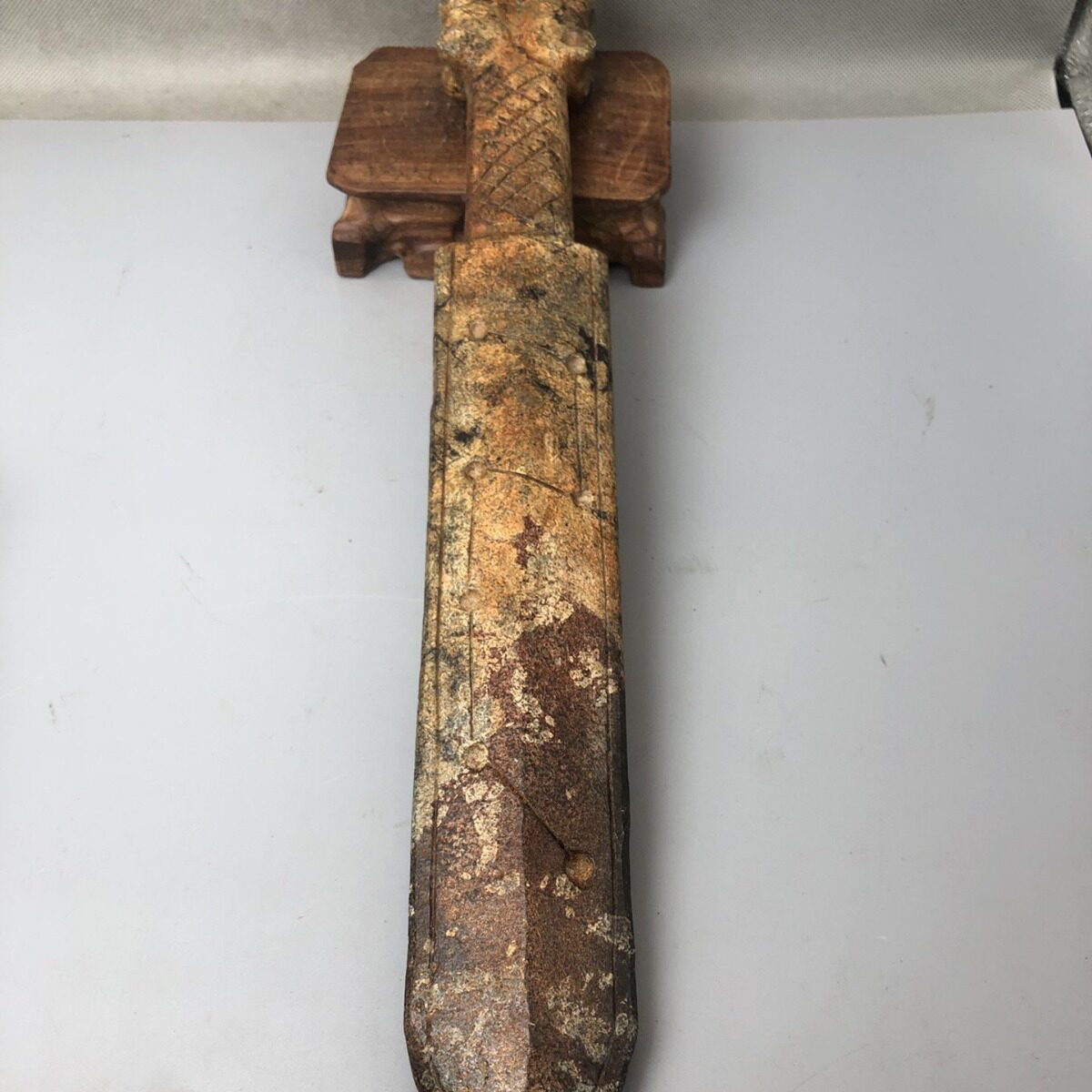 大量做旧仿古红山文化兵器陨石玛雅文化兵器铁陨石弱磁性兵器