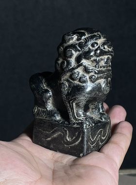 中式仿古仿石雕镇宅案头小狮子镇宅桌面摆件复古做旧家居工艺装饰