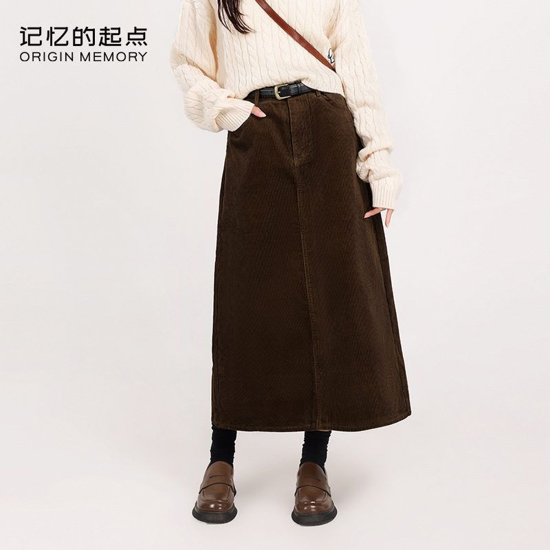 记忆的起点灯芯绒高腰半身裙女2023新款显瘦A字版包臀裙67AD
