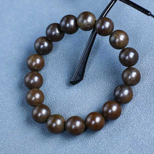 新疆五彩湾硅化铁护心石养心石高频率微瑕疵手串12mm#10065