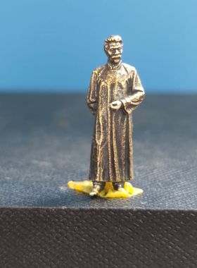 鲁迅先生 黄铜迷你摆件微缩摆件礼物 创意车内手办周树人文创造景