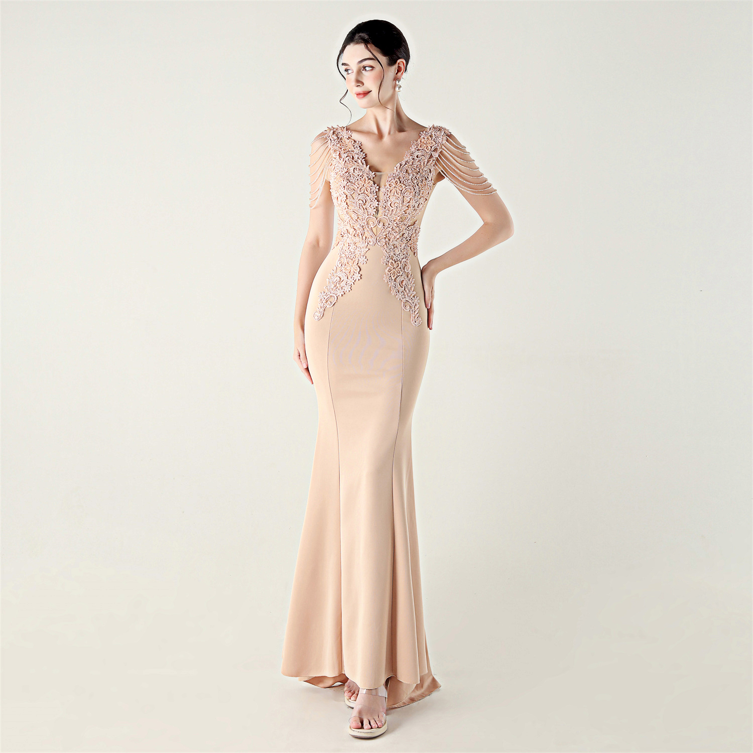 重工晚礼服高端妈妈婚宴法式轻奢