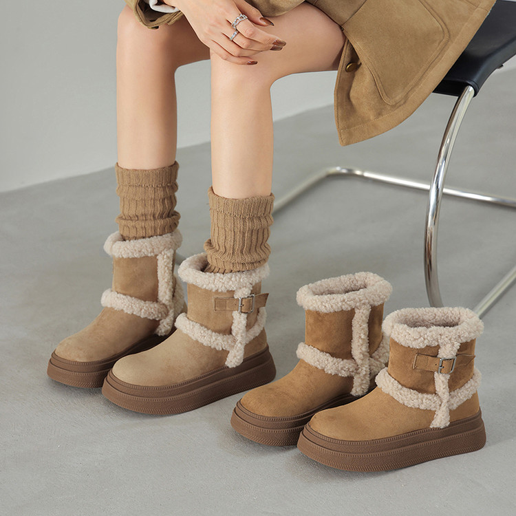 女皮带扣5cm厚底防滑雪地靴