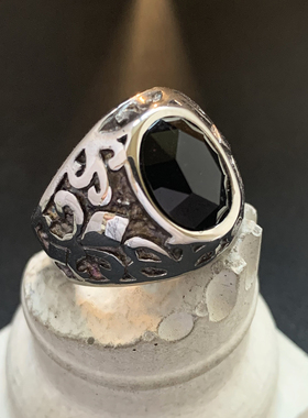 黑鸢-鸢尾花镶嵌黑石扳指戒指男