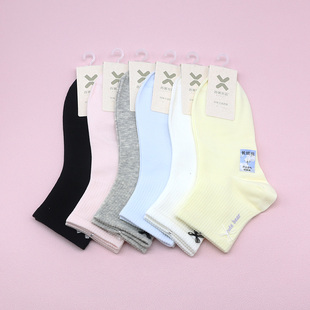 西客优品 春夏超薄平板蝴蝶结字母无骨短筒学生成人女袜261H3095
