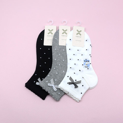 西客优品超薄波点蝴蝶结短筒女袜