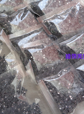 diy白色秀禾服烫钻
