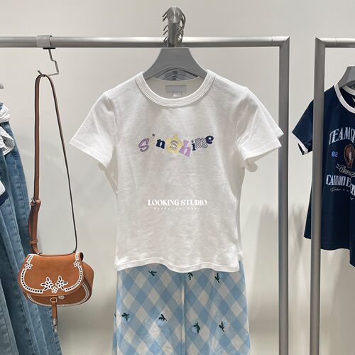 UR&DC2026夏季新款女装都市设计感字母印花刺绣短袖T恤女短款上衣
