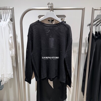 UR&DC2026春季新款设计感潮流休闲钻饰镂空圆领黑色长袖针织衫女