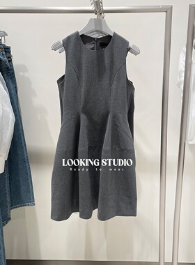 UR&DC2026夏季新款高级感简约通勤气质收腰显瘦黑色A字无袖连衣裙