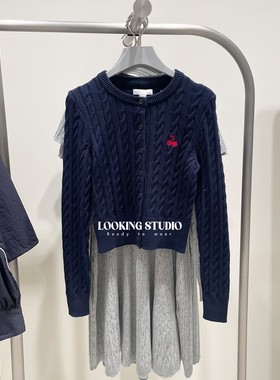 UR&DC2025秋季新款法式休闲绞花肌理樱桃刺绣长袖针织开衫女上衣