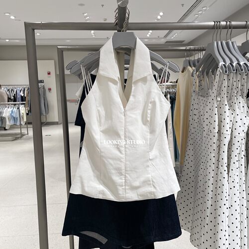 UR&DC2026春季新款都市酷飒翻领V领拉链挂脖修身吊带衫女短款上衣