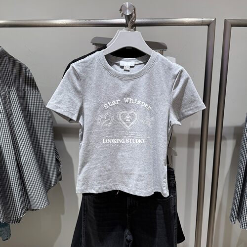 UR&DC2026春季新款小个子休闲甜美印花圆领短款短袖T恤女修身上衣