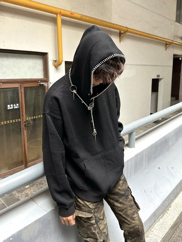 La chute/TazkenS粗针白线刺绣定制按扣宽松连帽黑色卫衣Cleanfit