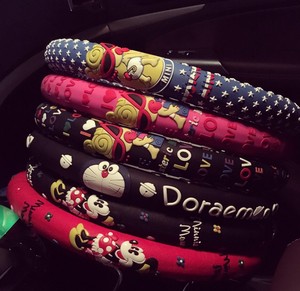 韩国可爱女性卡通夏季四季个性通用防滑把套男硅胶方向盘套汽车