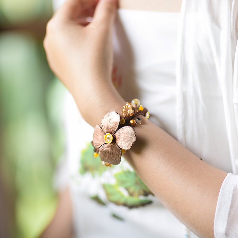 手工民族风饰品简约个性刺绣