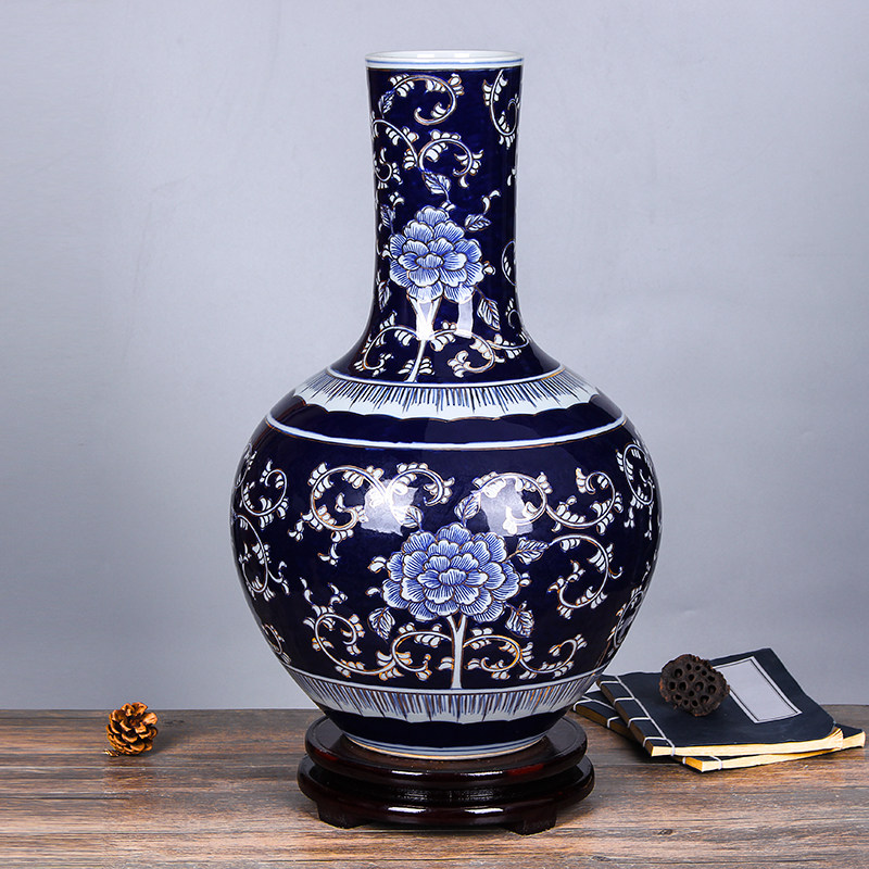 景德镇陶瓷器青花瓷高档手绘描金花瓶现代仿古家居装饰摆件天球瓶