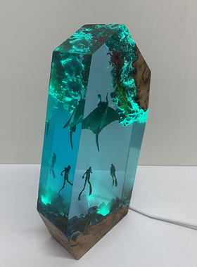 带灯光室内家居饰品实木树脂摆件