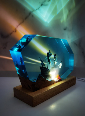 带灯光室内家居摆件实木树脂观赏