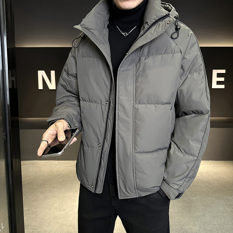 羽绒服男士冬季2025年新款男装百搭青年休闲冬装加厚保暖连帽外套