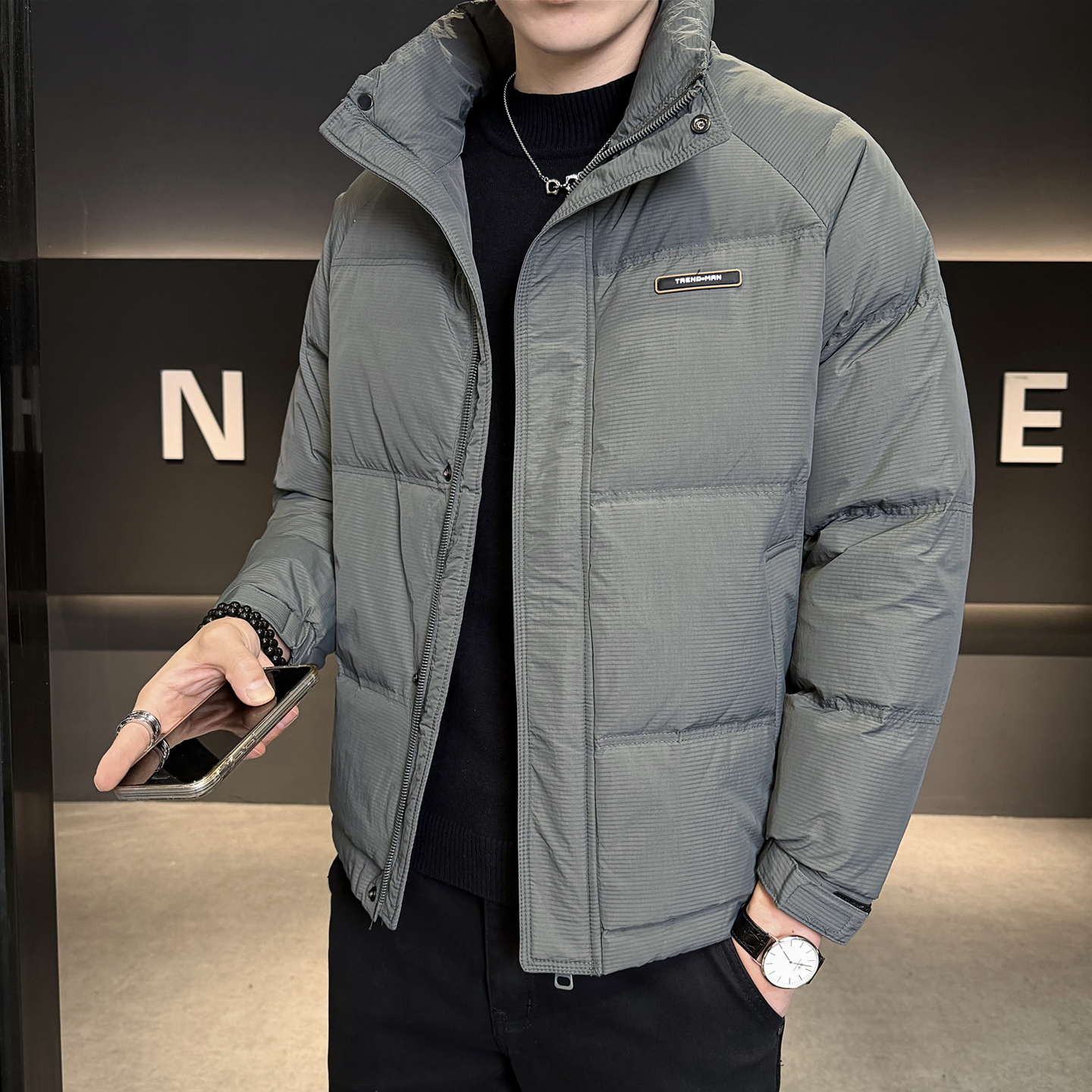 羽绒服男士冬季2025年新款男装潮牌青年休闲冬装加厚保暖立领外套