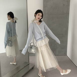 grapestone 葡萄籽-温柔风拼接网纱下摆宽松针织衫(配飘带)pt1095