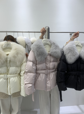 SIX ONE-腰显瘦保暖羽绒服外套(配腰带可拆真狐狸毛毛领)YS1-6688