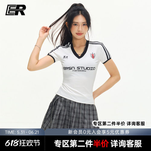 ER复古辣妹V领撞色印花短袖t恤女2026夏季运动修身显瘦腰精上衣