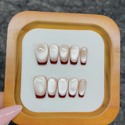手工穿戴甲纯欲酒红法式