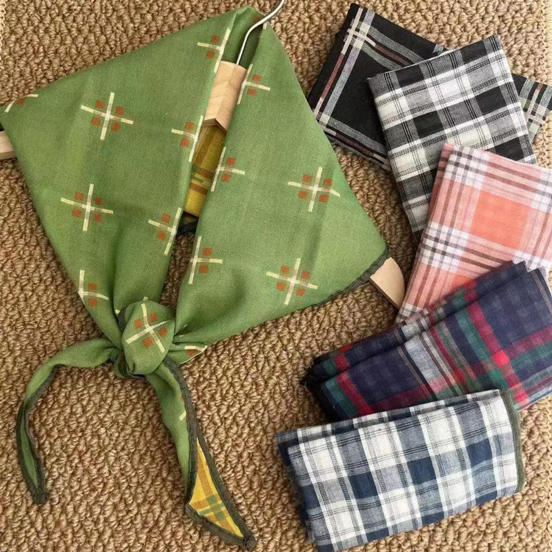 韩版格子丝巾女士文艺棉麻围巾春秋薄款百搭装饰护颈三角小领巾