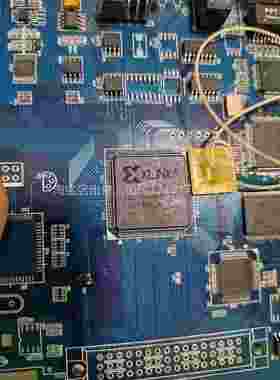 议价X95514XL整版整完2块。4两个包C邮！