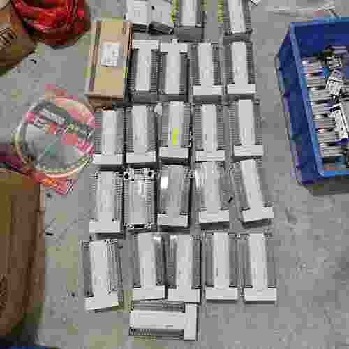 议价-2N2个三菱PLC扩，FX2-4T8E/FX2N展-48ER