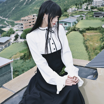 MuggleStudio原创黑拼白连衣裙